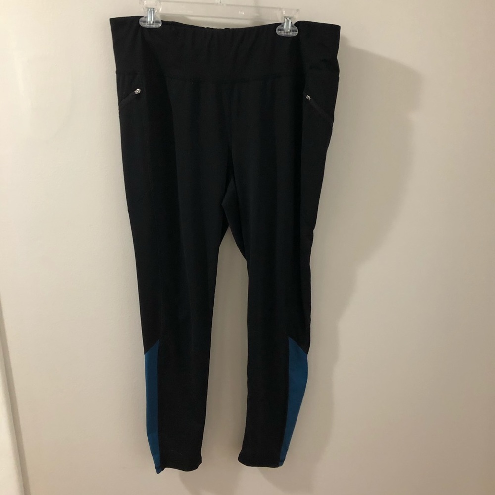 Livi Active workout pants